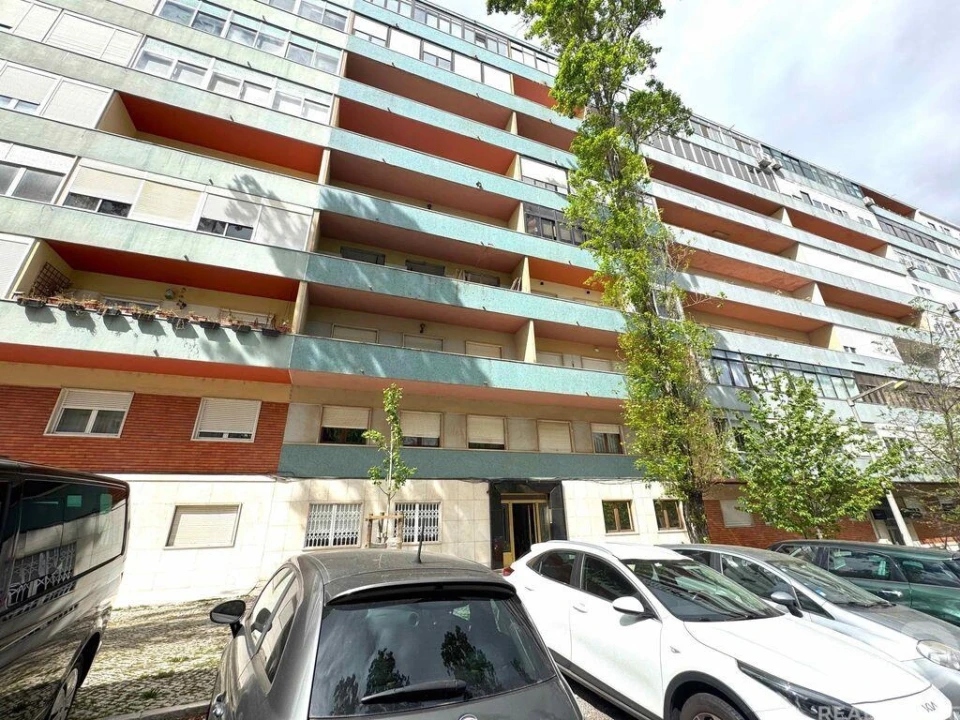 Apartamento T3 para Venda em Benfica Foto 38