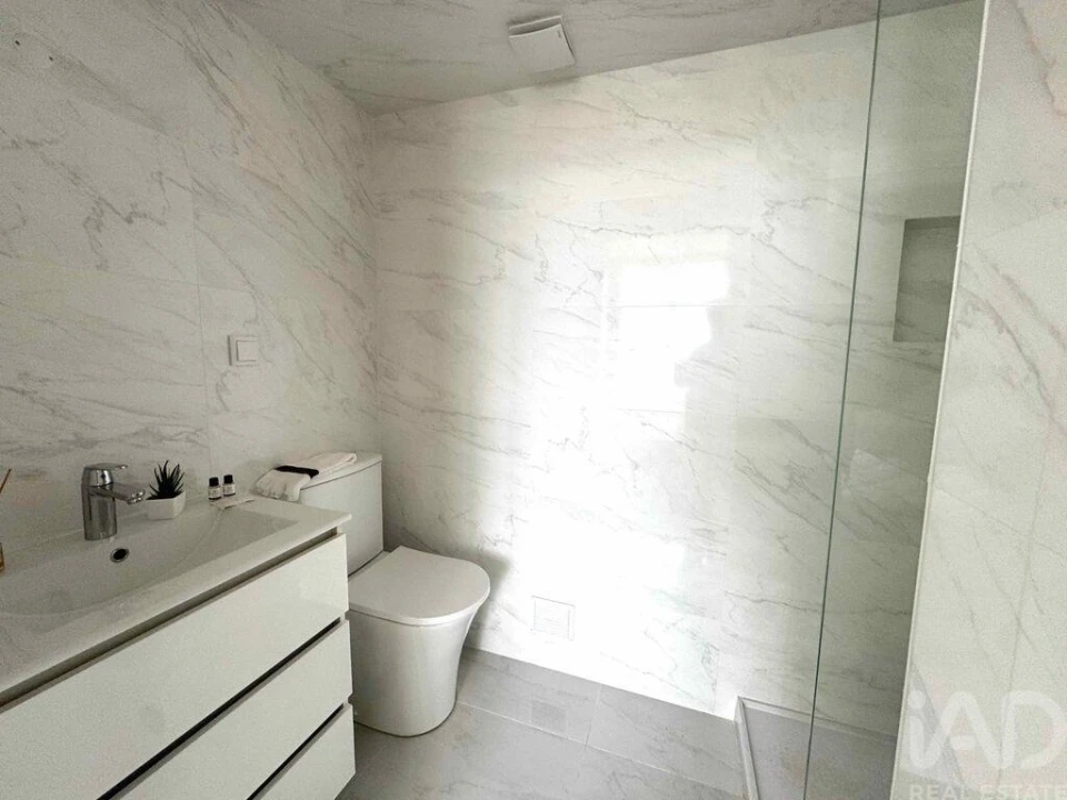 Apartamento T3 para Venda em Benfica Foto 26