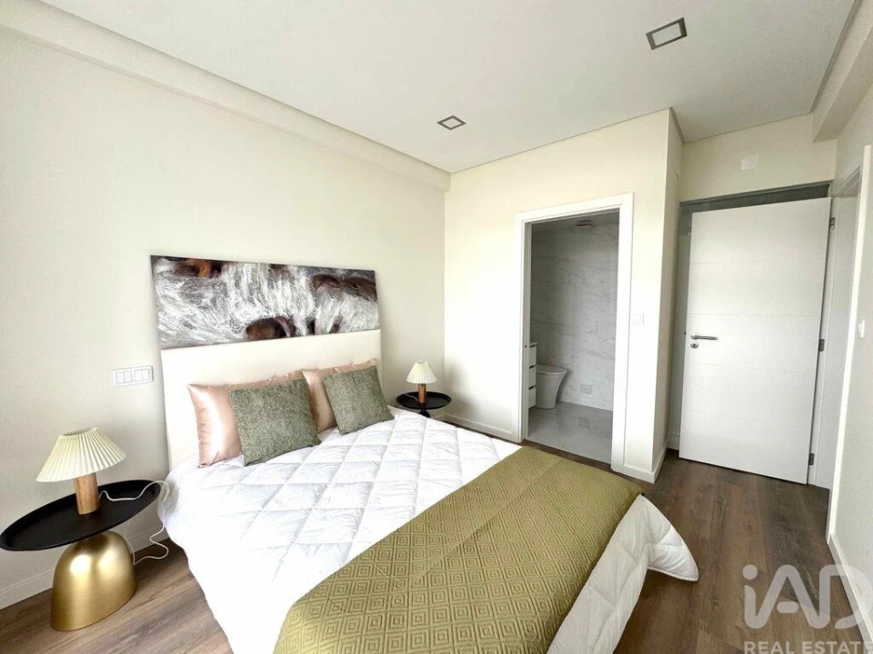 Apartamento T3 para Venda em Benfica Foto 29