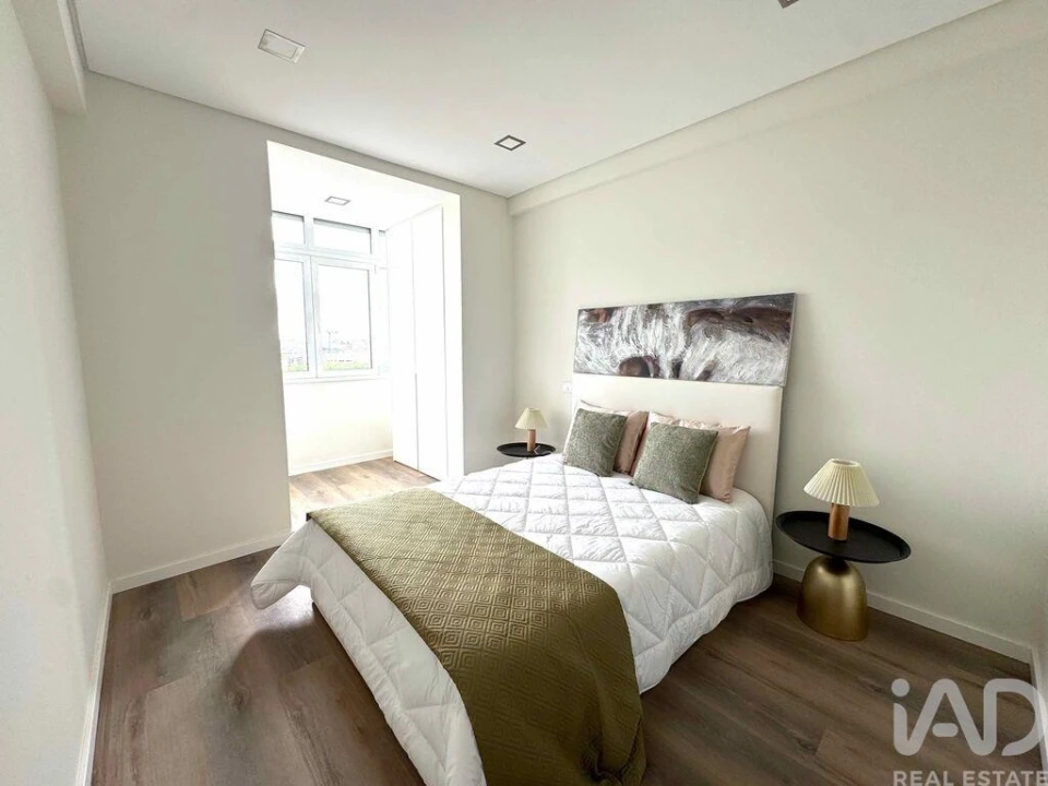Apartamento T3 para Venda em Benfica Foto 32