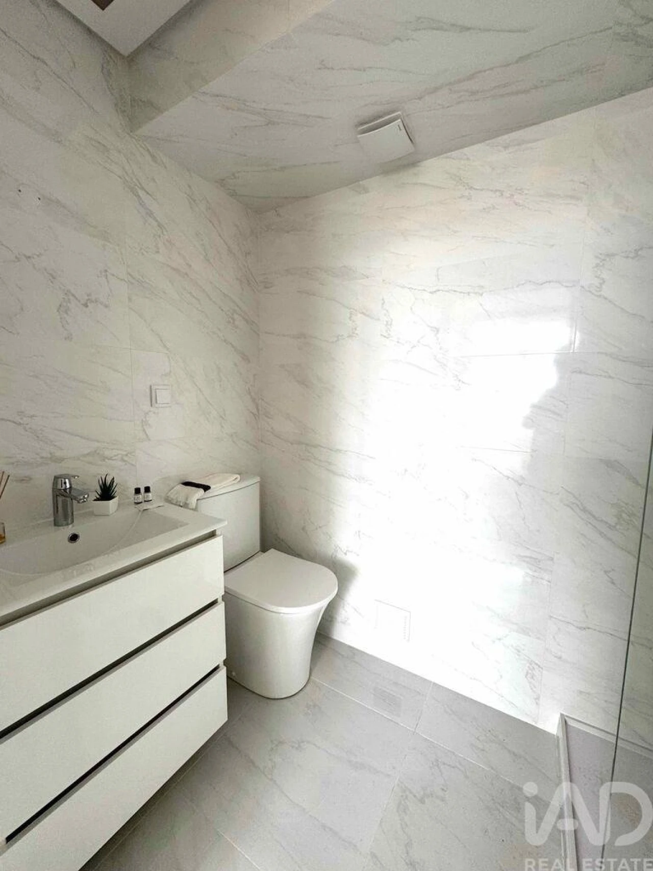 Apartamento T3 para Venda em Benfica Foto 27