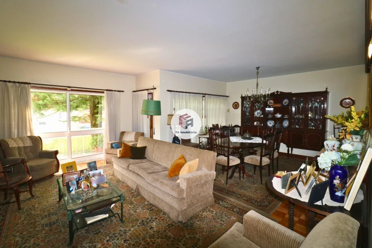 Moradia T4 para Venda em São Mamede de Infesta e Senhora da Hora Foto 5