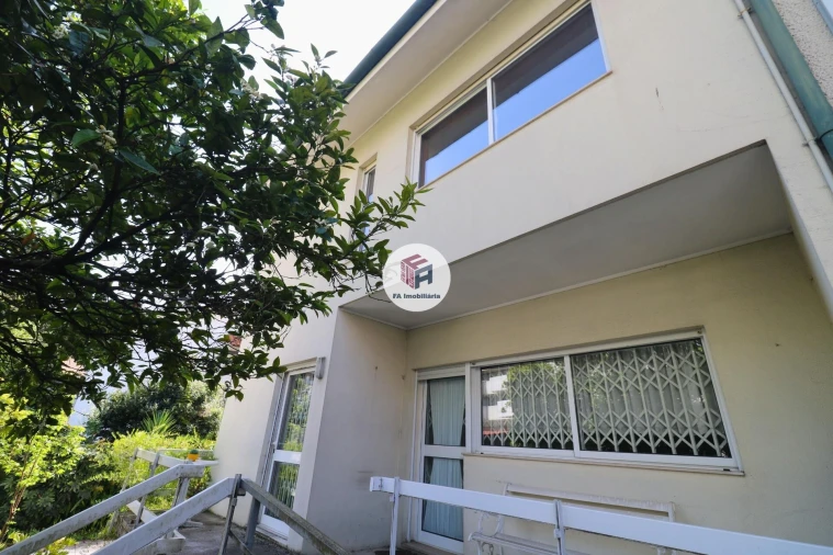 Moradia T4 para Venda em São Mamede de Infesta e Senhora da Hora Foto 27