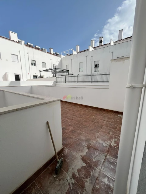Moradia T2 para Venda em Malagueira e Horta das Figueiras