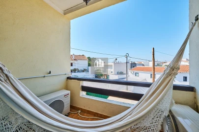 Moradia T5 para Venda em Charneca de Caparica e Sobreda