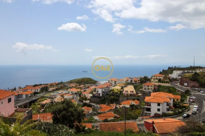 Moradia T4 para Venda em Caniço