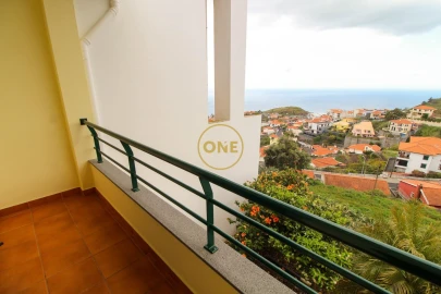 Moradia T4 para Venda em Caniço