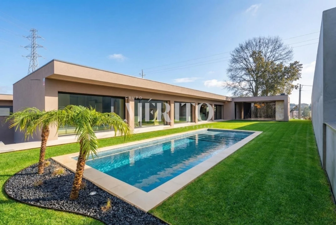 Moradia T3 para Venda em Soutelo Foto 1