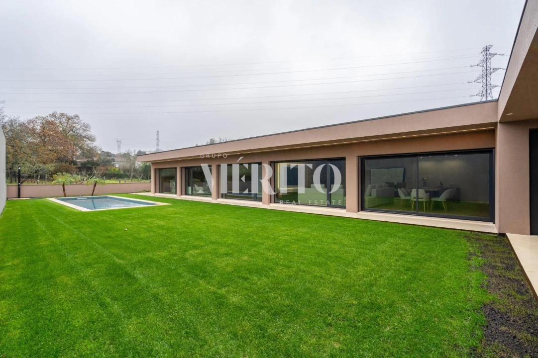 Moradia T3 para Venda em Soutelo Foto 3