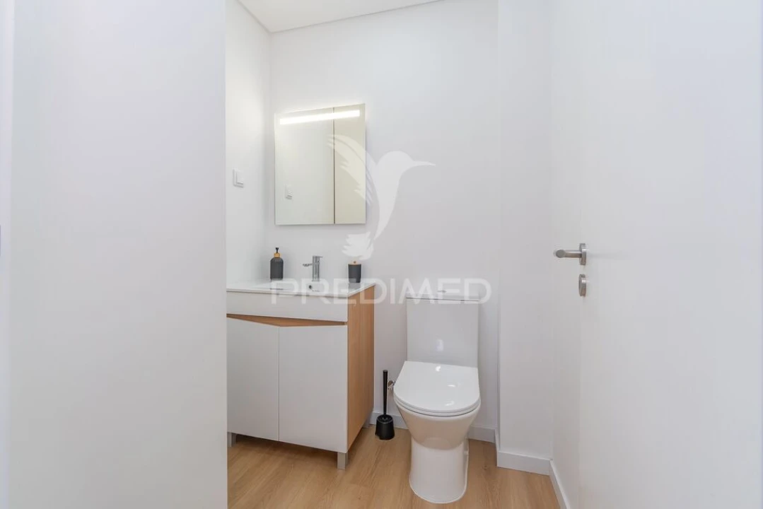 Apartamento T3 para Venda em Póvoa de Santa Iria e Forte da Casa Foto 7