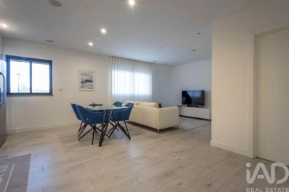 Apartamento T1 para Arrendamento em Montenegro