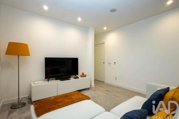 Apartamento T1 para Arrendamento em Montenegro Foto 7