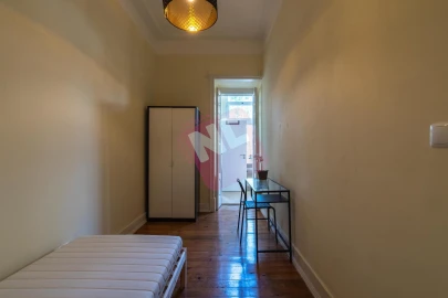 Apartamento T2 para Arrendamento em Avenidas Novas