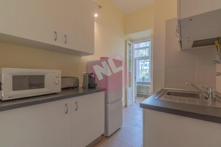 Apartamento T2 para Arrendamento em Avenidas Novas Foto 13