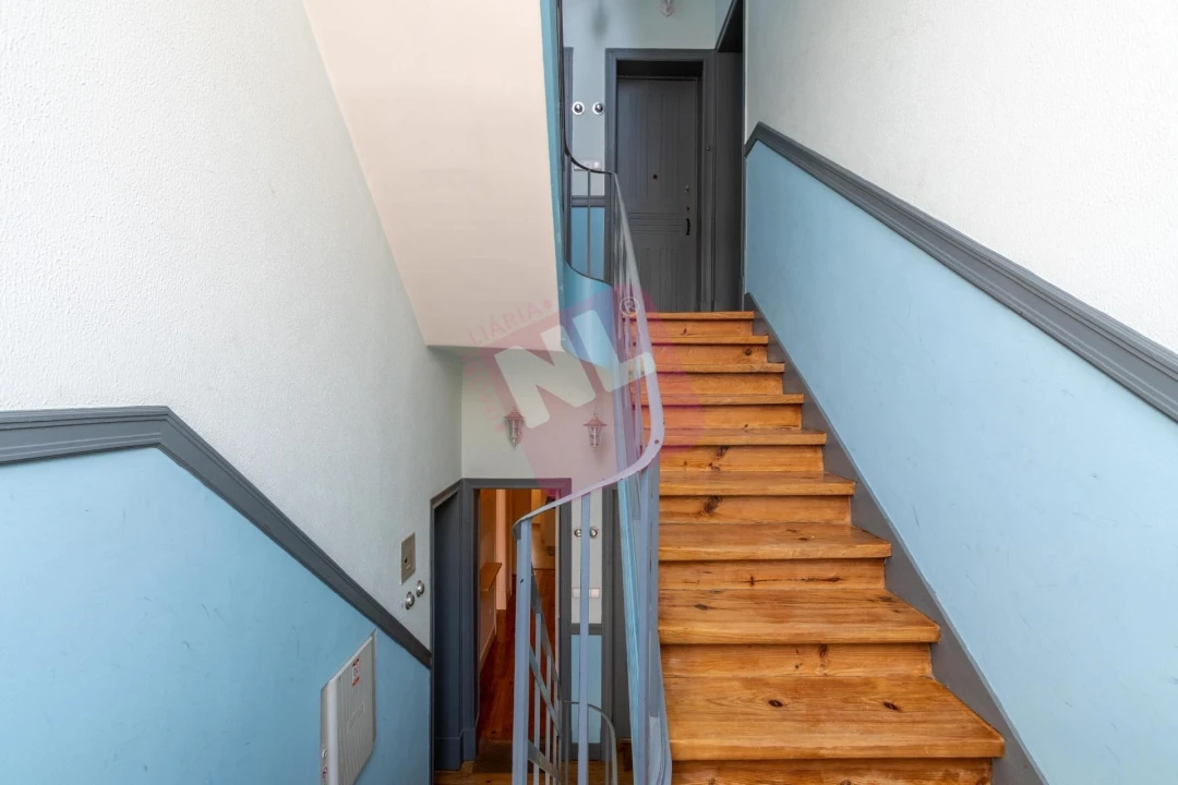 Apartamento T2 para Arrendamento em Avenidas Novas Foto 1