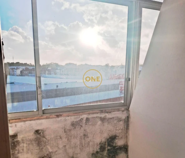 Apartamento T2 para Venda em Amora Foto 10