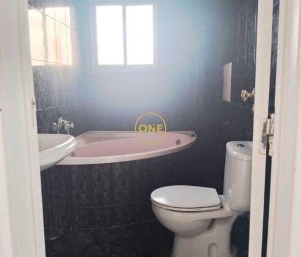 Apartamento T2 para Venda em Amora Foto 6