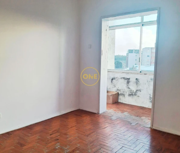 Apartamento T2 para Venda em Amora Foto 8