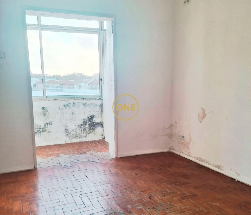 Apartamento T2 para Venda em Amora Foto 9
