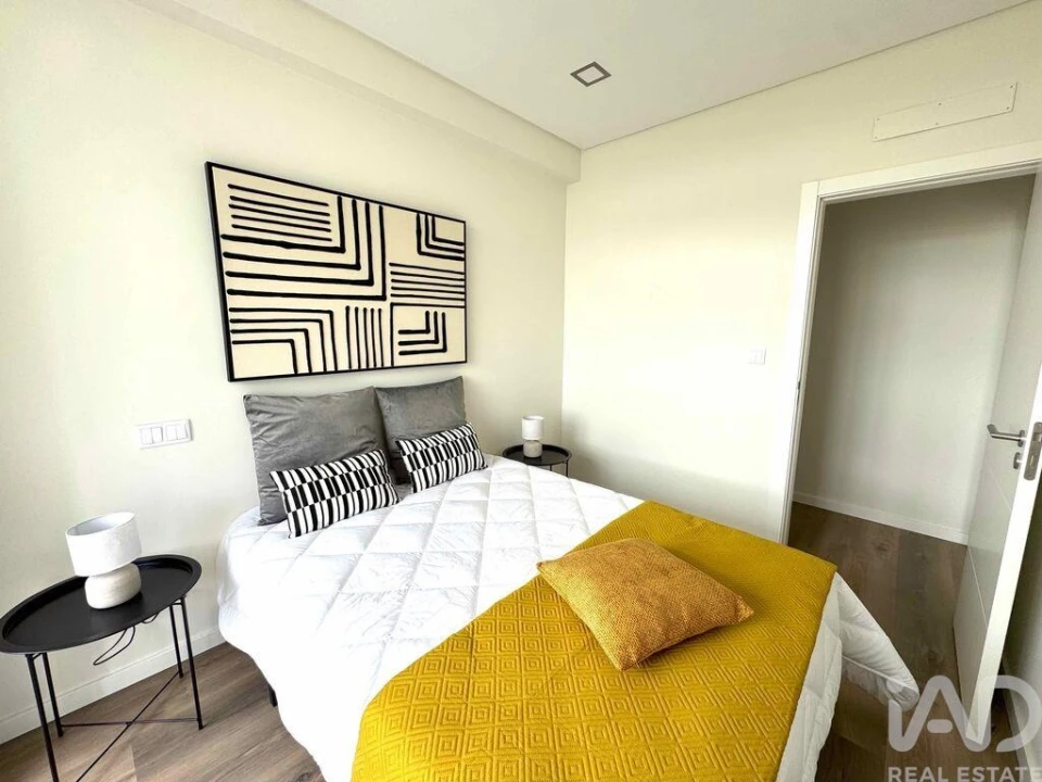 Apartamento T3 para Venda em Benfica Foto 8