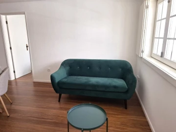 Moradia T2 para Arrendamento férias em Oliveira, São Paio e São Sebastião