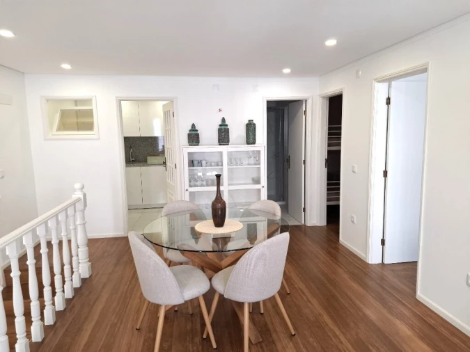 Moradia T2 para Arrendamento férias em Oliveira, São Paio e São Sebastião Foto 4