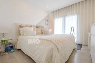 Apartamento T3 para Venda em Romeira e Várzea