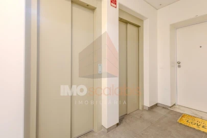 Apartamento T3 para Venda em Romeira e Várzea