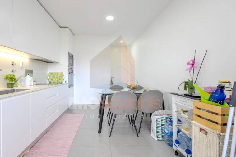 Apartamento T3 para Venda em Romeira e Várzea Foto 9