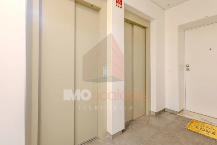 Apartamento T3 para Venda em Romeira e Várzea Foto 41