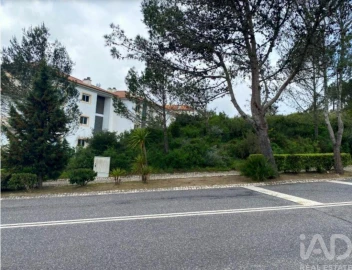 Terreno para Venda em Queluz e Belas