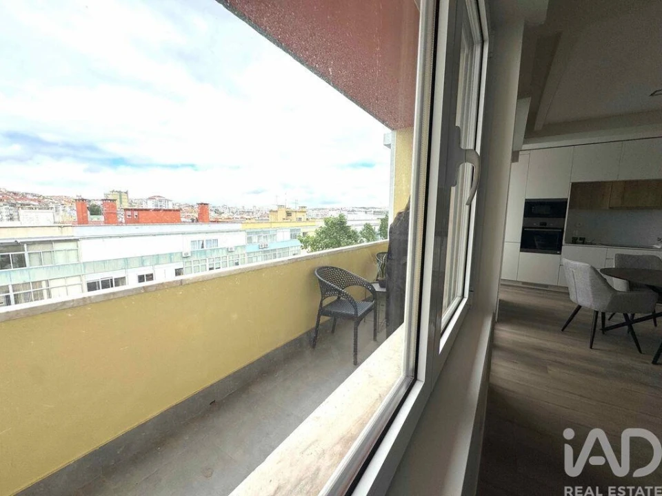Apartamento T3 para Venda em Benfica Foto 20