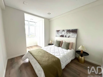 Apartamento T3 para Venda em Benfica