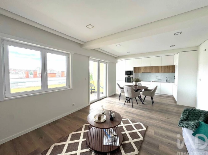 Apartamento T3 para Venda em Benfica Foto 18