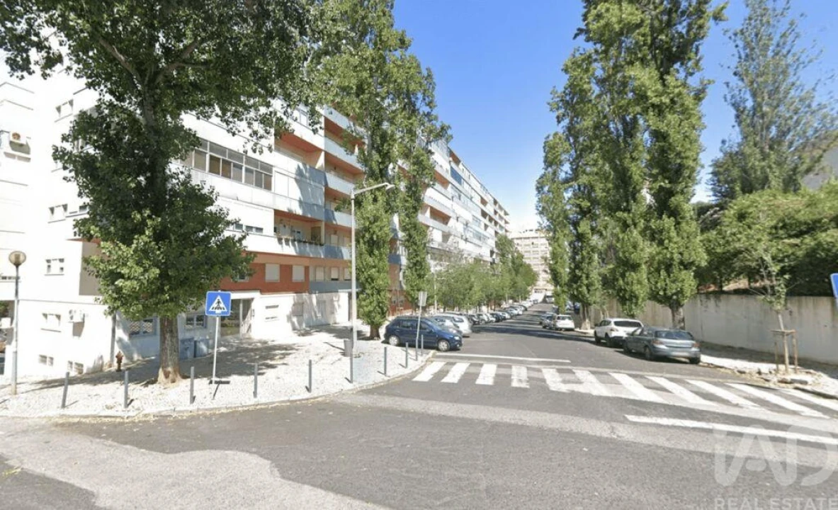 Apartamento T3 para Venda em Benfica Foto 29