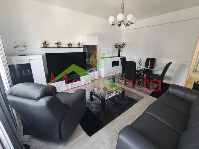 Apartamento T3 para Venda em Cartaxo e Vale da Pinta Foto 2