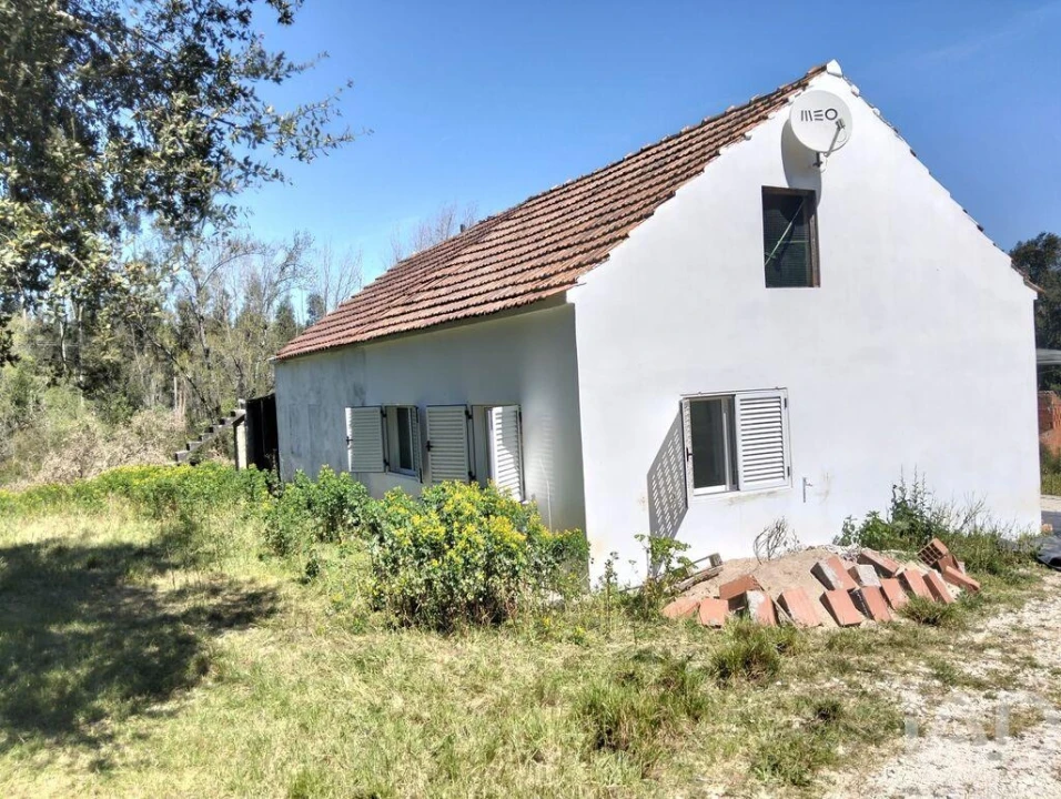 Moradia T1 para Venda em Nossa Senhora do Pranto Foto 5