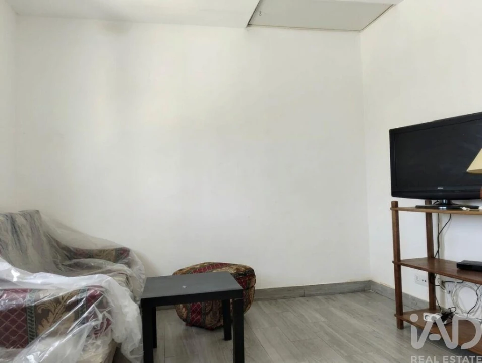 Moradia T1 para Venda em Nossa Senhora do Pranto Foto 27