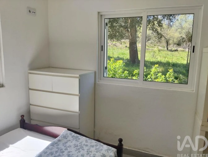 Moradia T1 para Venda em Nossa Senhora do Pranto Foto 28