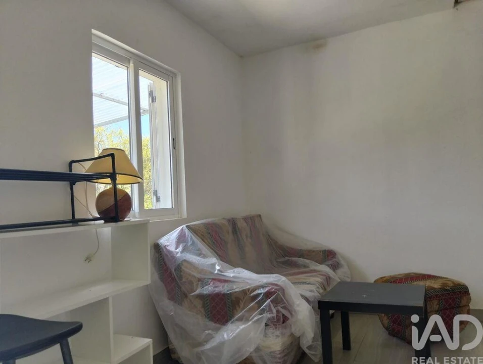 Moradia T1 para Venda em Nossa Senhora do Pranto Foto 26