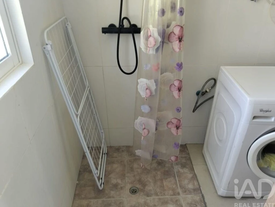 Moradia T1 para Venda em Nossa Senhora do Pranto Foto 33