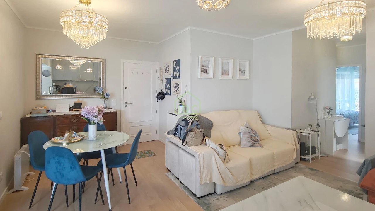 Apartamento T3 para Venda em Arvore Foto 1