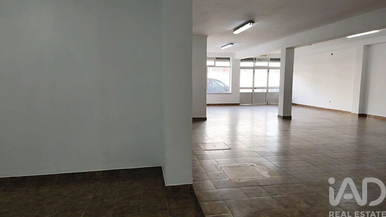 Loja para Venda em Cadaval e Pêro Moniz Foto 12