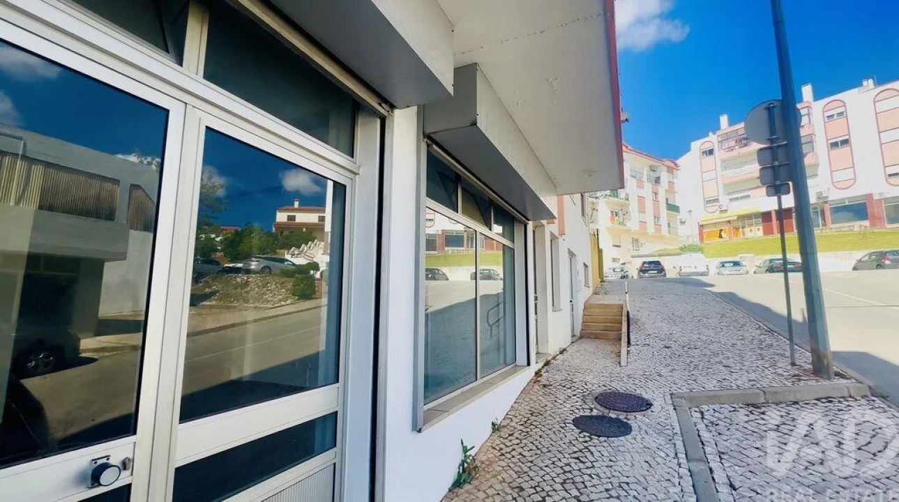 Loja para Venda em Cadaval e Pêro Moniz Foto 1
