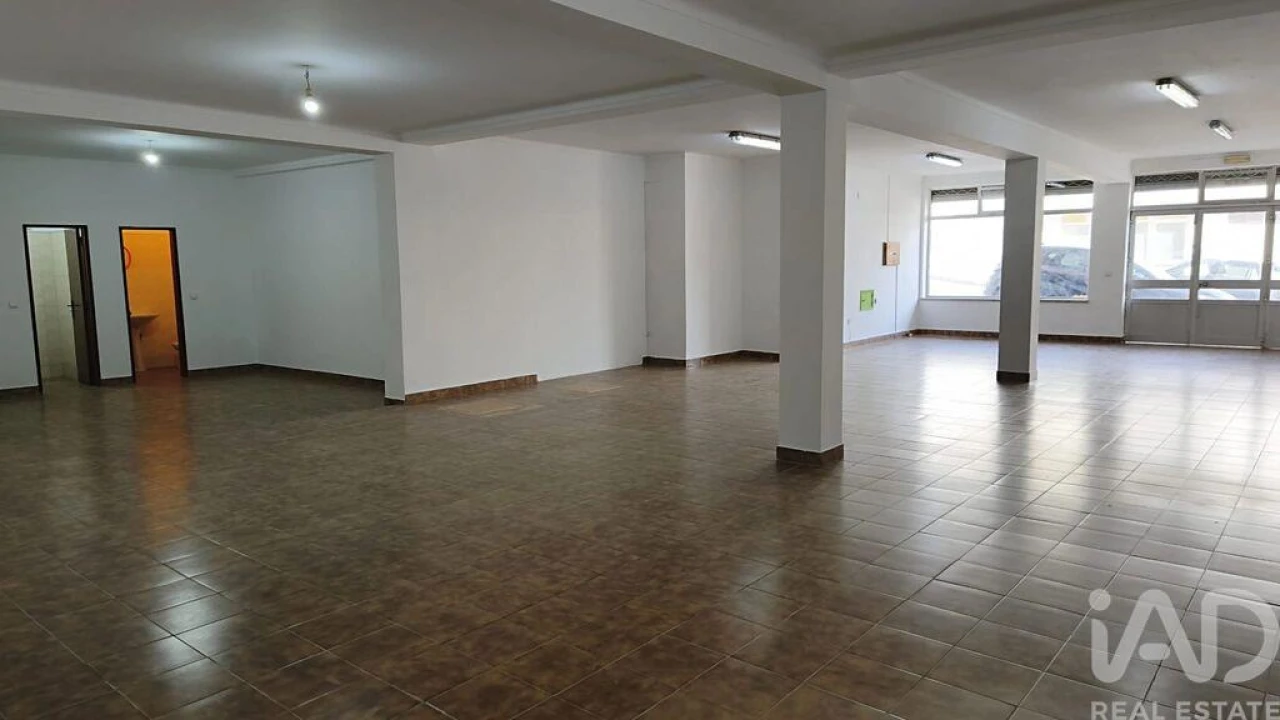 Loja para Venda em Cadaval e Pêro Moniz Foto 4