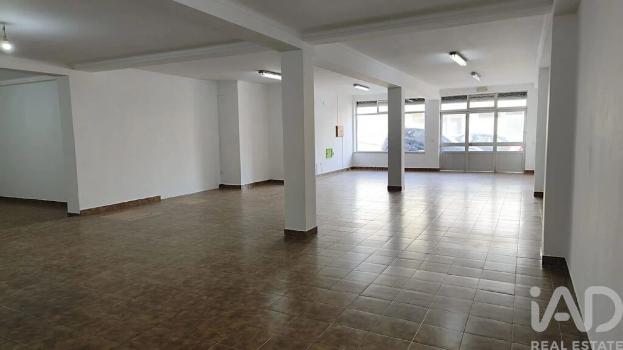 Loja para Venda em Cadaval e Pêro Moniz Foto 3