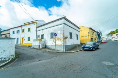 Moradia T2 para Venda em Fajã de Cima