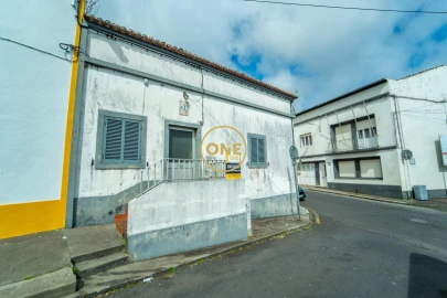 Moradia T2 para Venda em Fajã de Cima