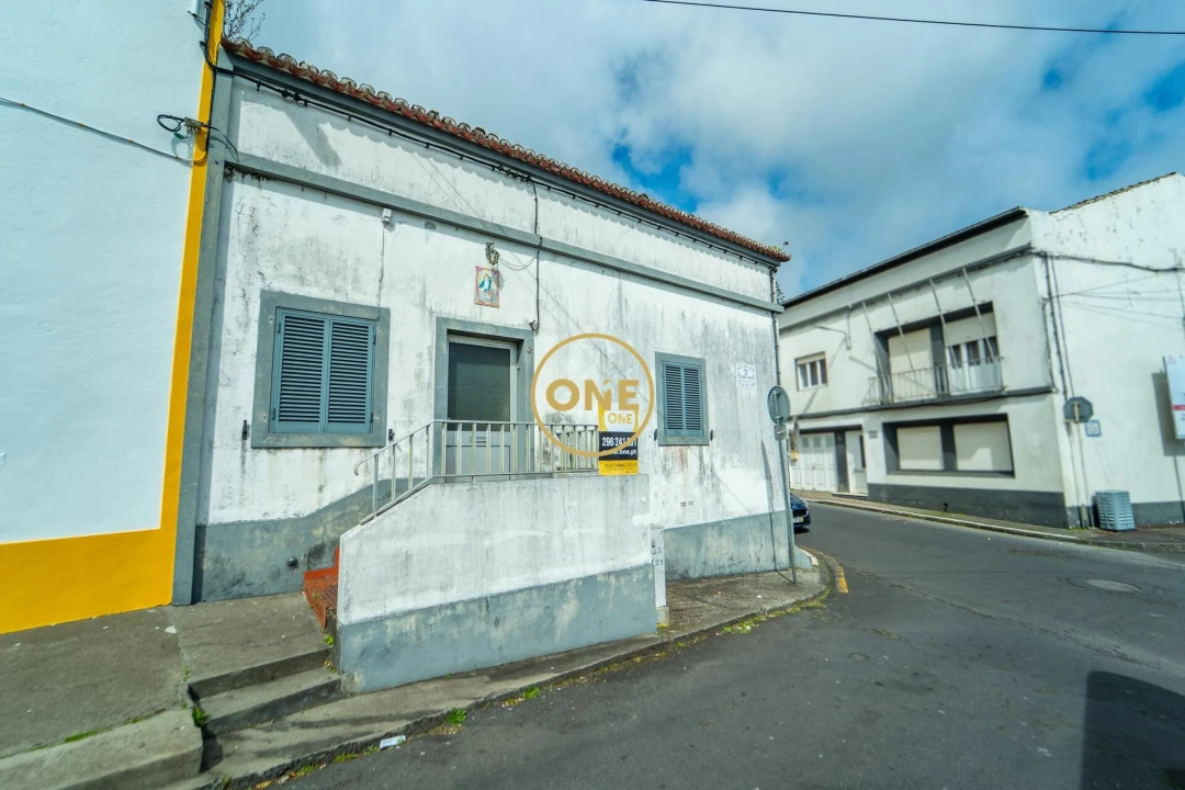 Moradia T2 para Venda em Fajã de Cima Foto 1