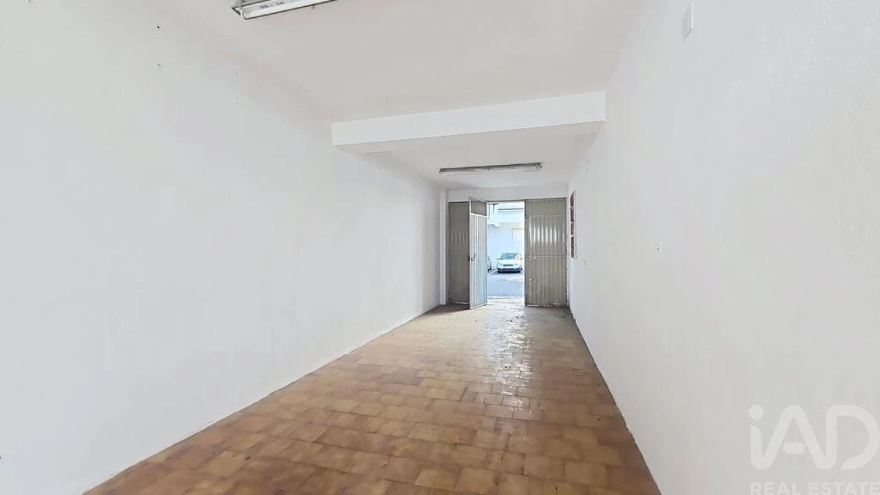 Garagem para Venda em Agualva e Mira-Sintra Foto 3
